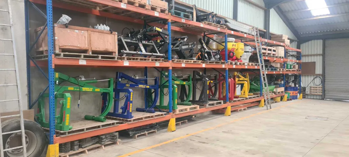 Bale handlers for sale.   Scully Rohan Quicke - Image 2