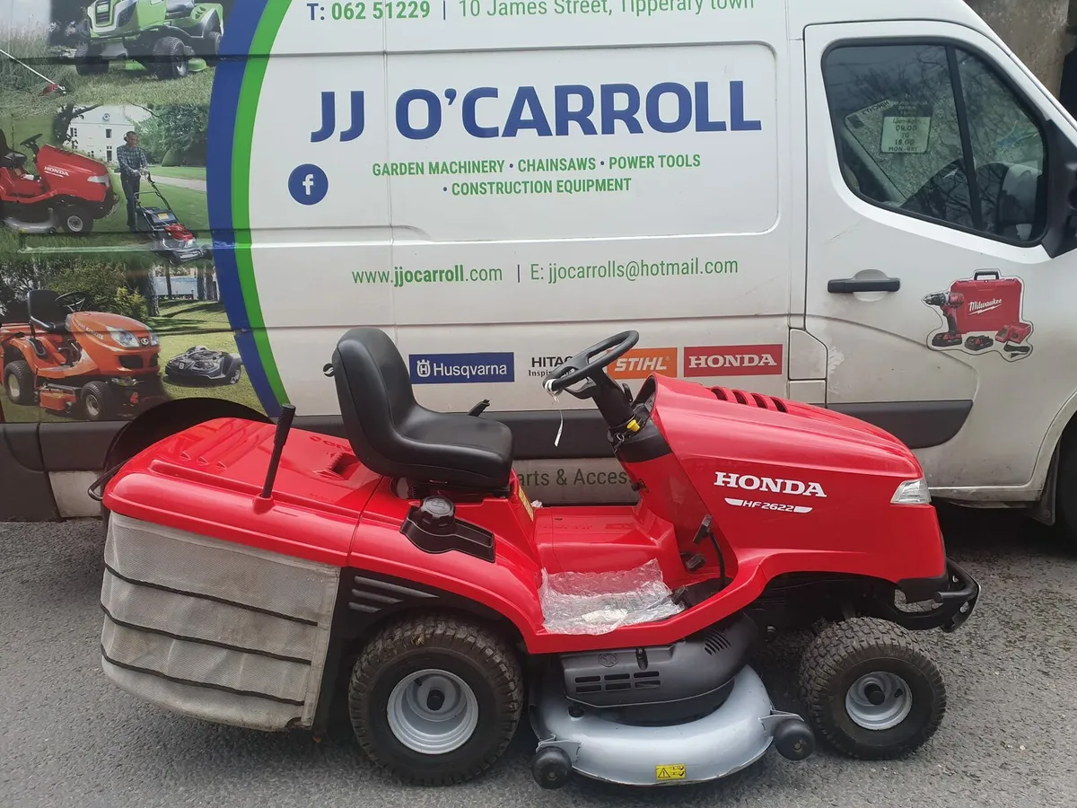 Honda HF2625. mower. - Image 2