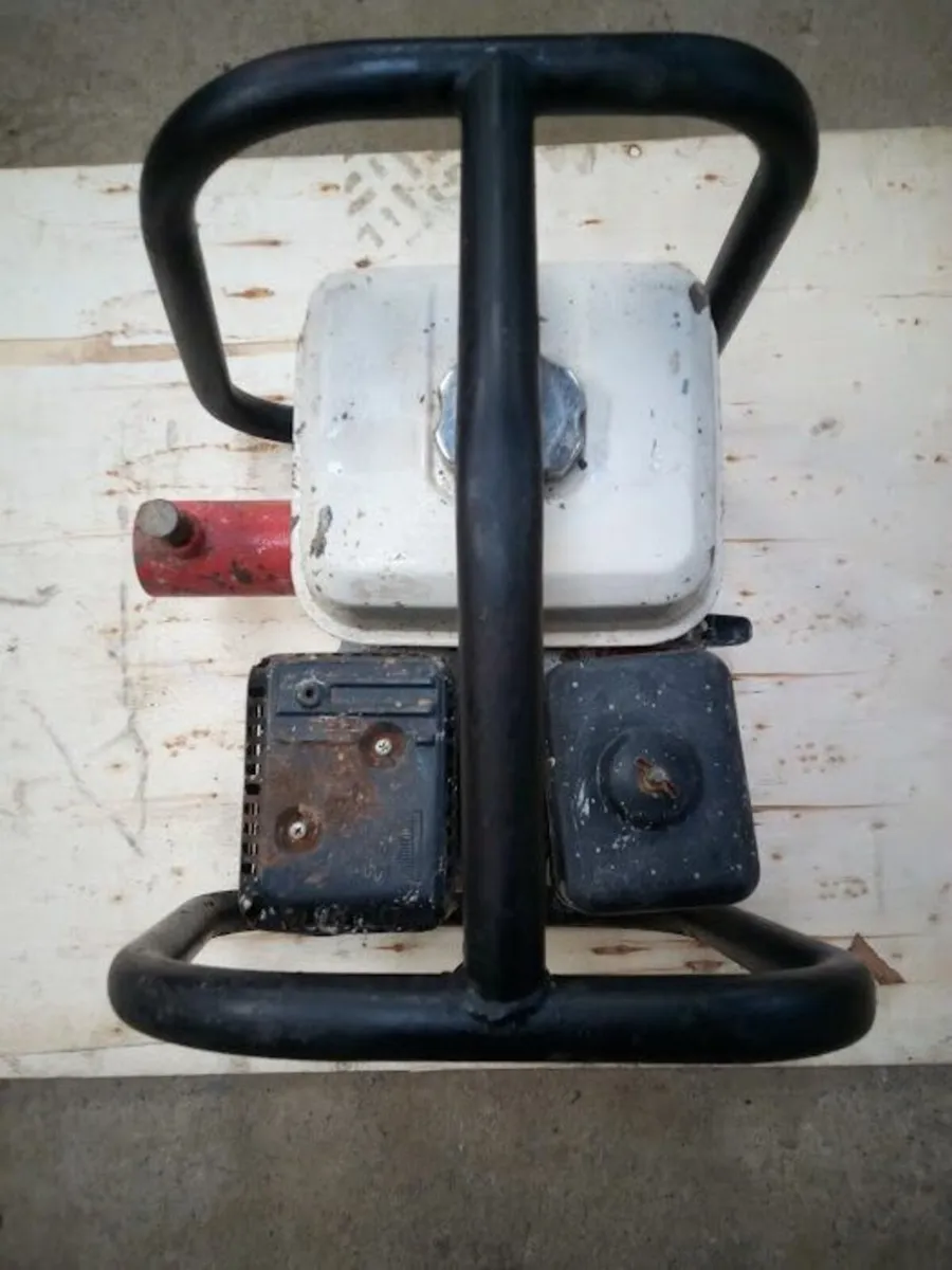 Belle Petrol Concrete Poker Unit - Image 3