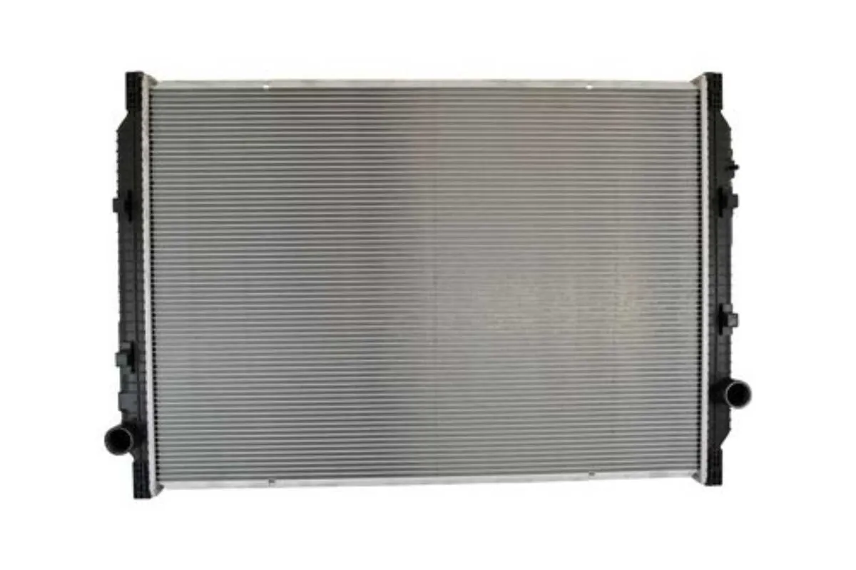 Renault Kerax Radiator - Image 1