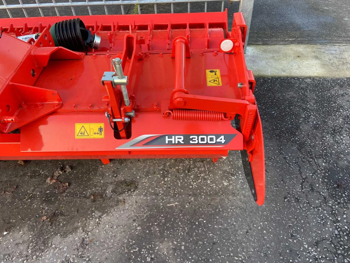 Kuhn HR3004 Power Harrow - Image 2