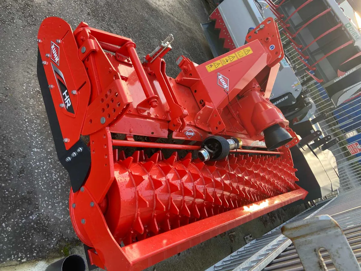 Kuhn HR3004 Power Harrow - Image 3