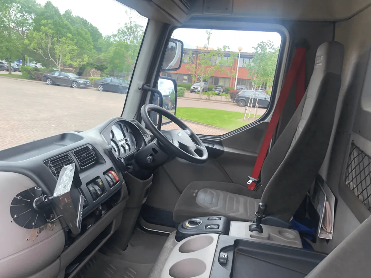 2012 DAF LF 45. 160 Curtainsider - Image 4