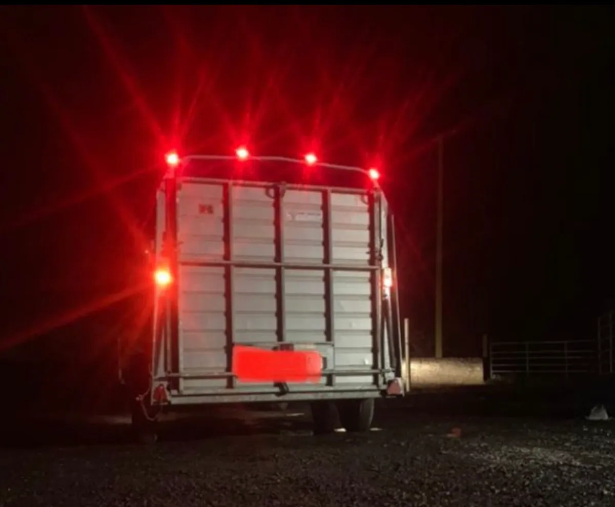 TRAILER SERVICING, PARTS & REPAIRS - Image 4