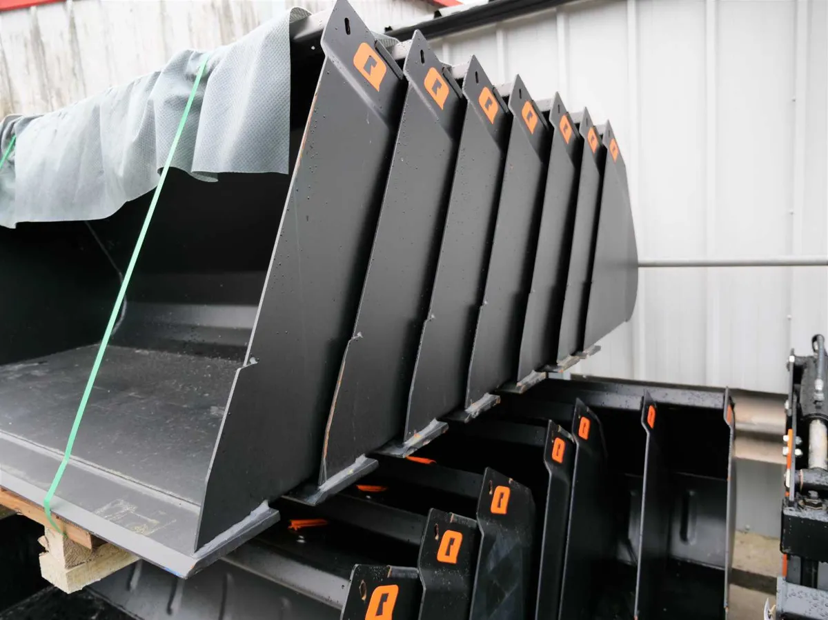 QUICKE BUCKETS - Image 2