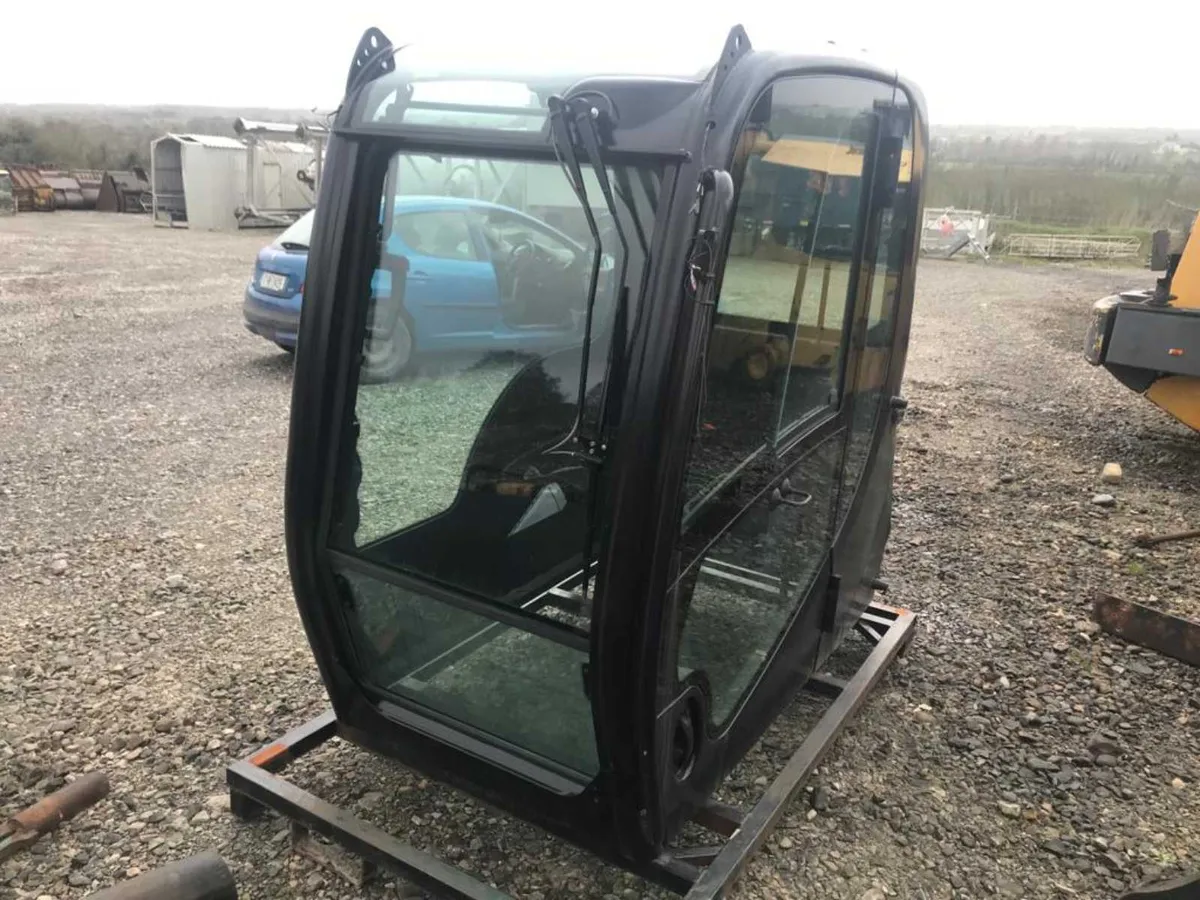 New cab to suit Jcb excavator range - Image 1