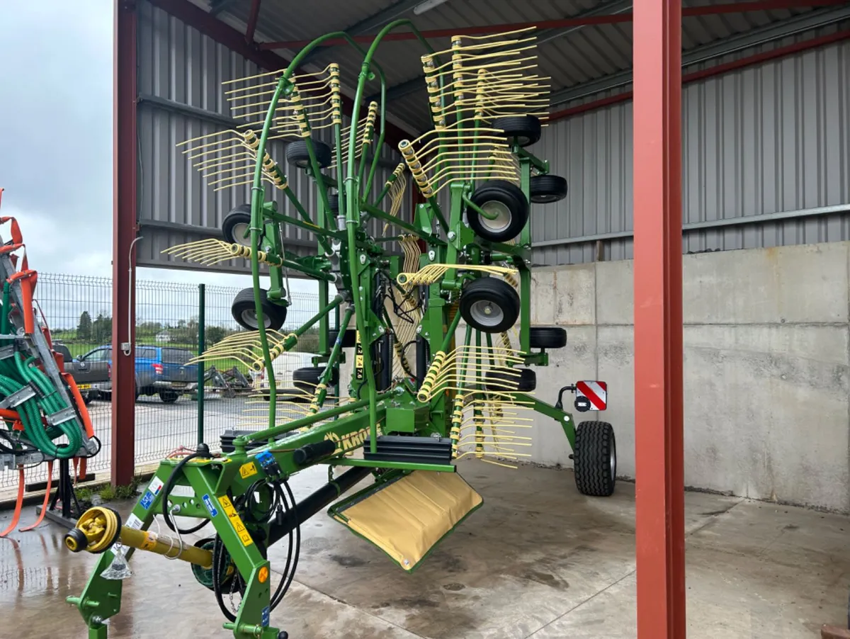 New krone rakes @ 0% - Image 2