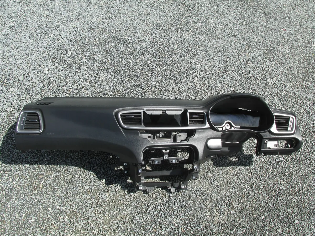 kia ceed's 2019-24 1.6 diesel breaking new model - Image 3