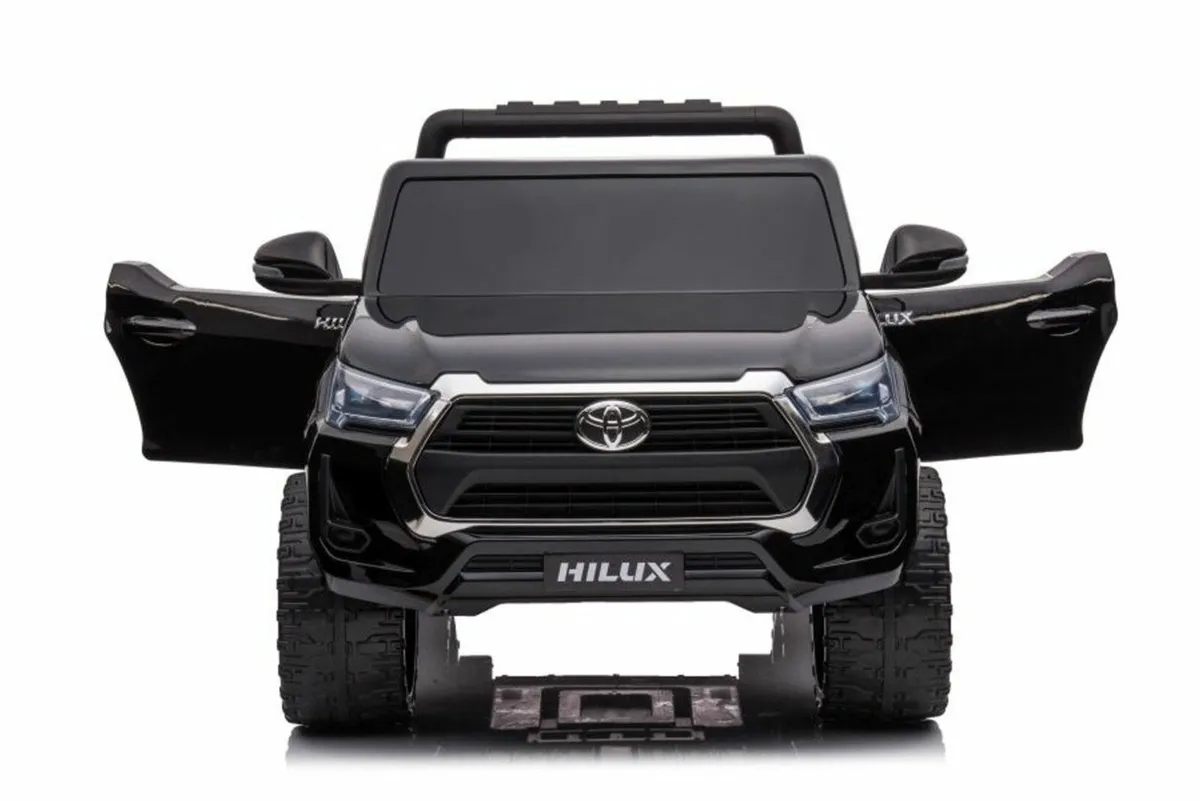 Toyota Hilux 12V Electric Ride On Jeep Black - Image 2