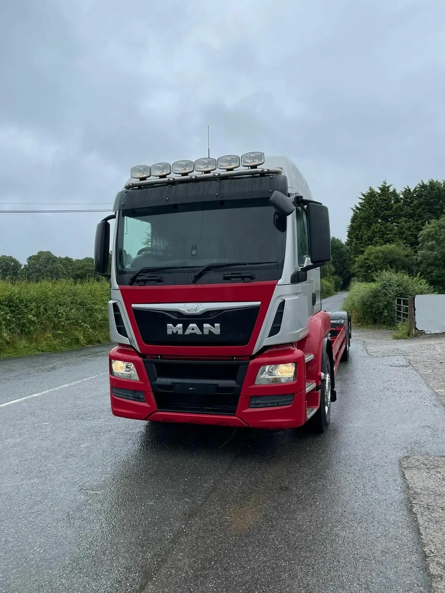 2017 - MAN TGS - Image 4