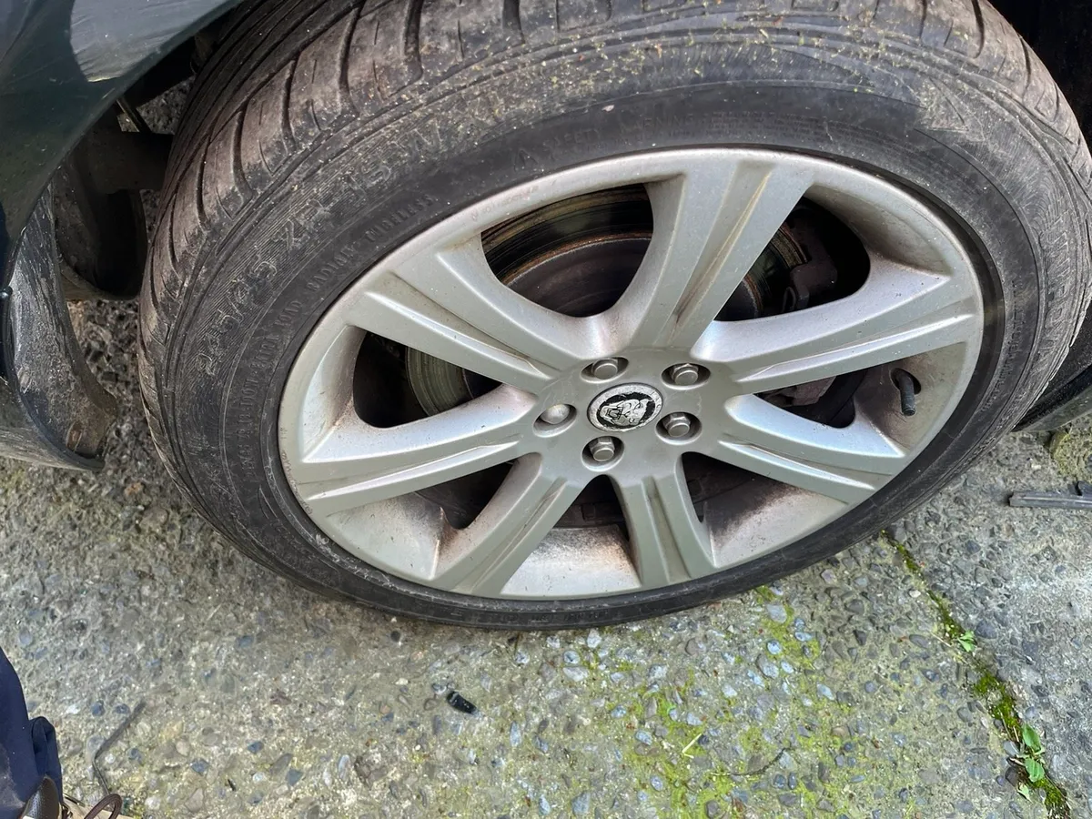 Jaguar XF - PARTS - Image 4