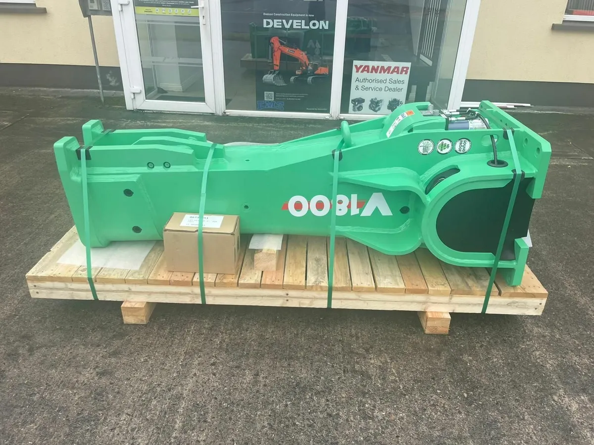 MONTABERT V1800 BREAKER Ex.Demo - Image 1