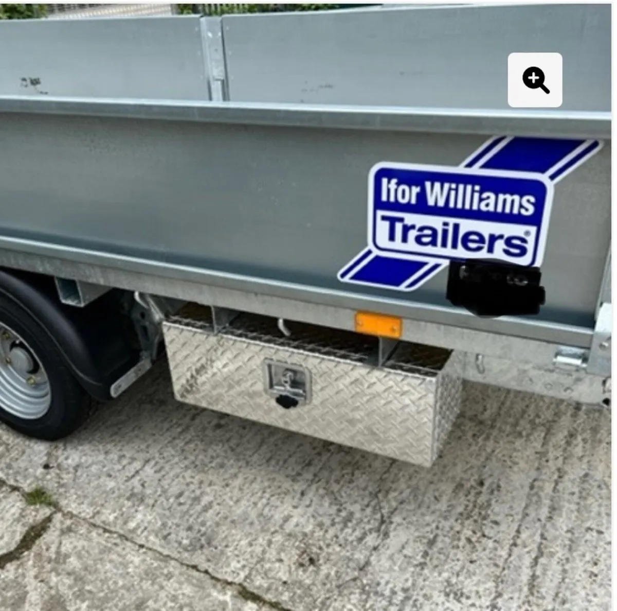 Lockable Aluminium Trailer Toolboxes - Image 1