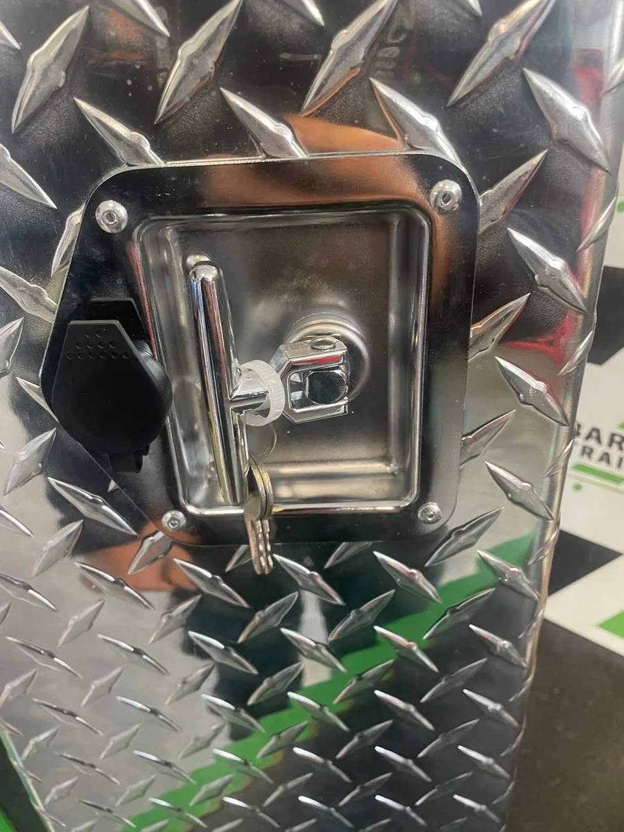 Lockable Aluminium Trailer Toolboxes - Image 4