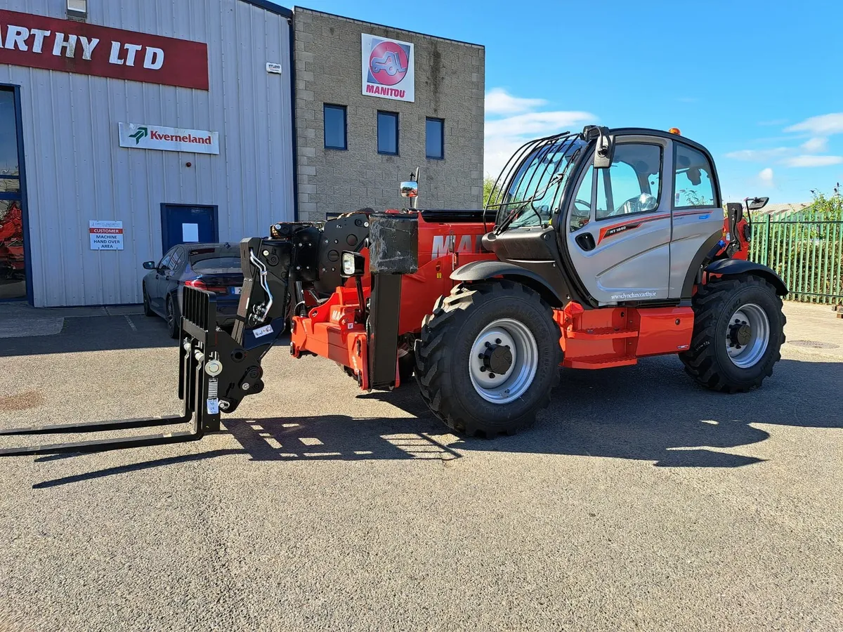 New Manitou MT1840 telescopic loader - Image 2