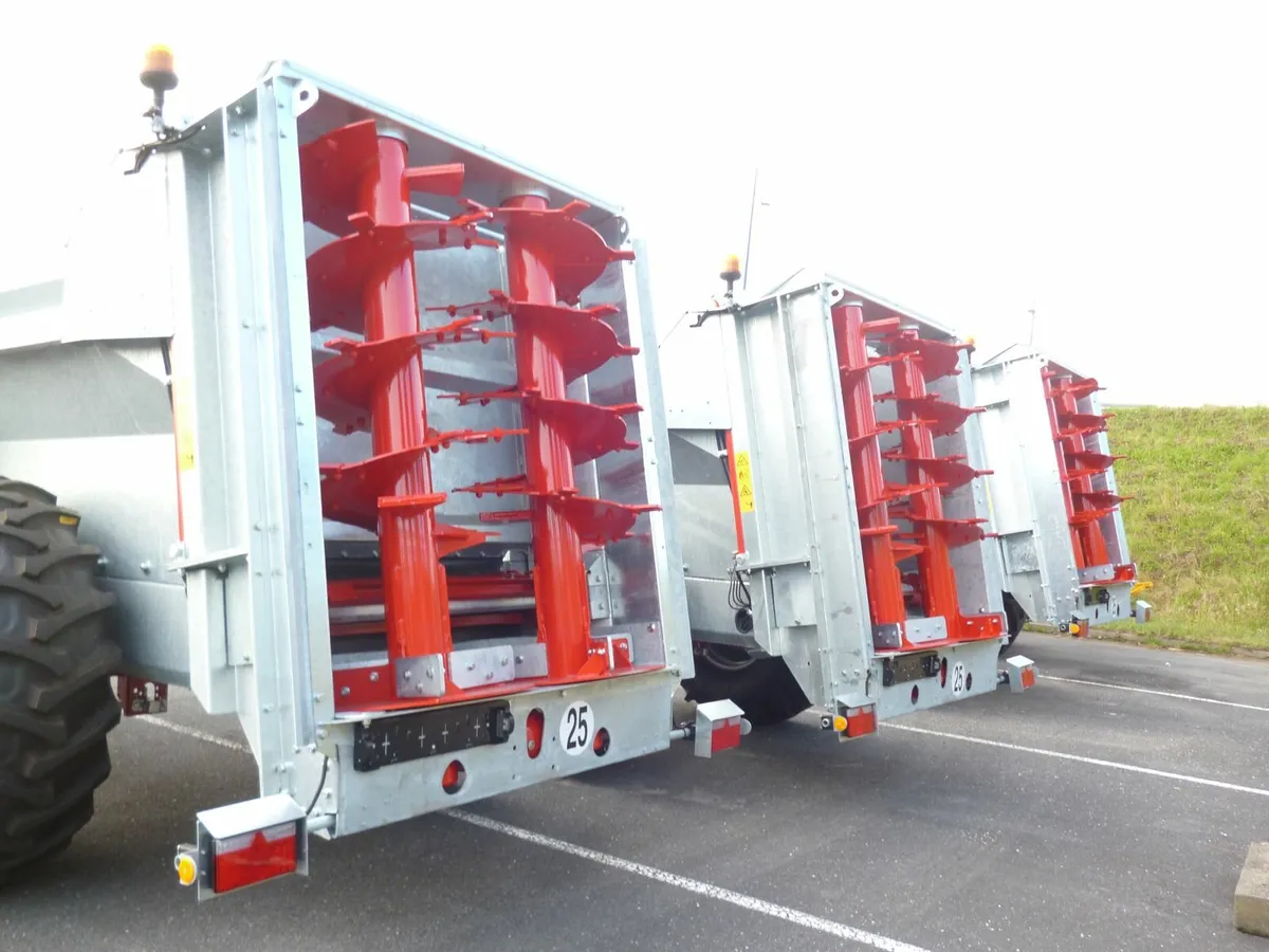 Pichon MK15 & MK30 - €38,000 + VAT & €43,000 + VAT - Image 2