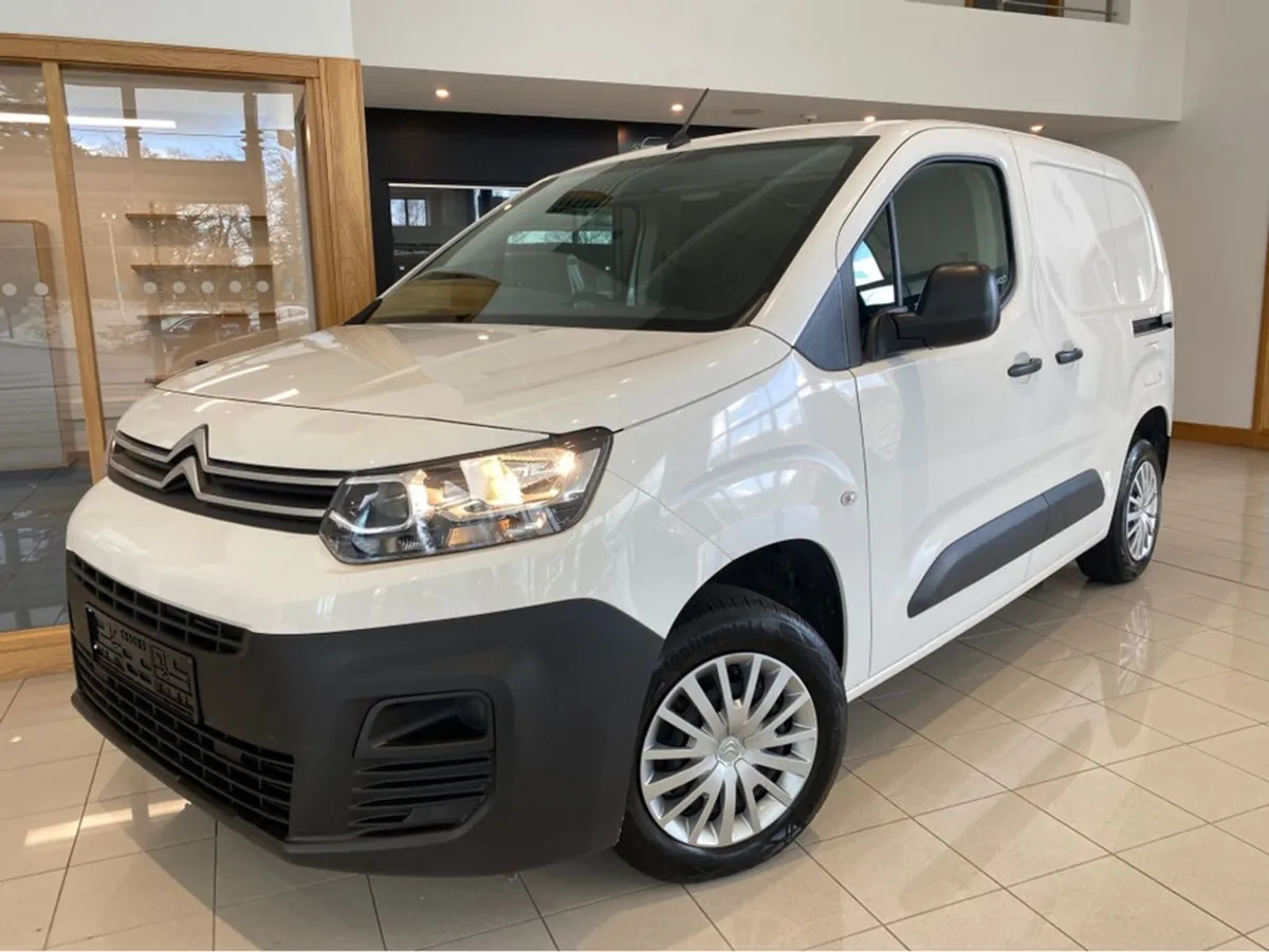 Citroen Berlingo K9 LX 1.5 Bluehdi 75 650KG  vat - Image 3