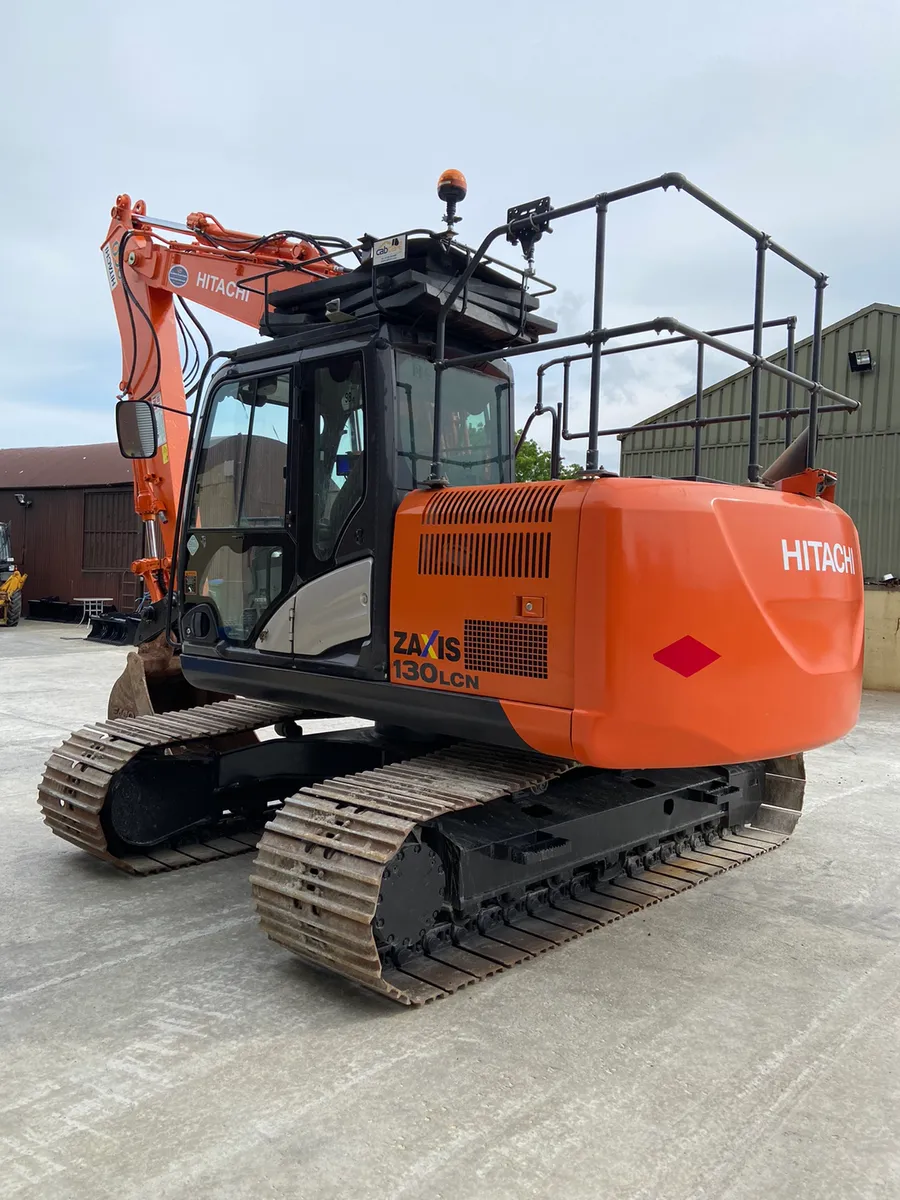 Hitachi Zaxis 130 - Image 1