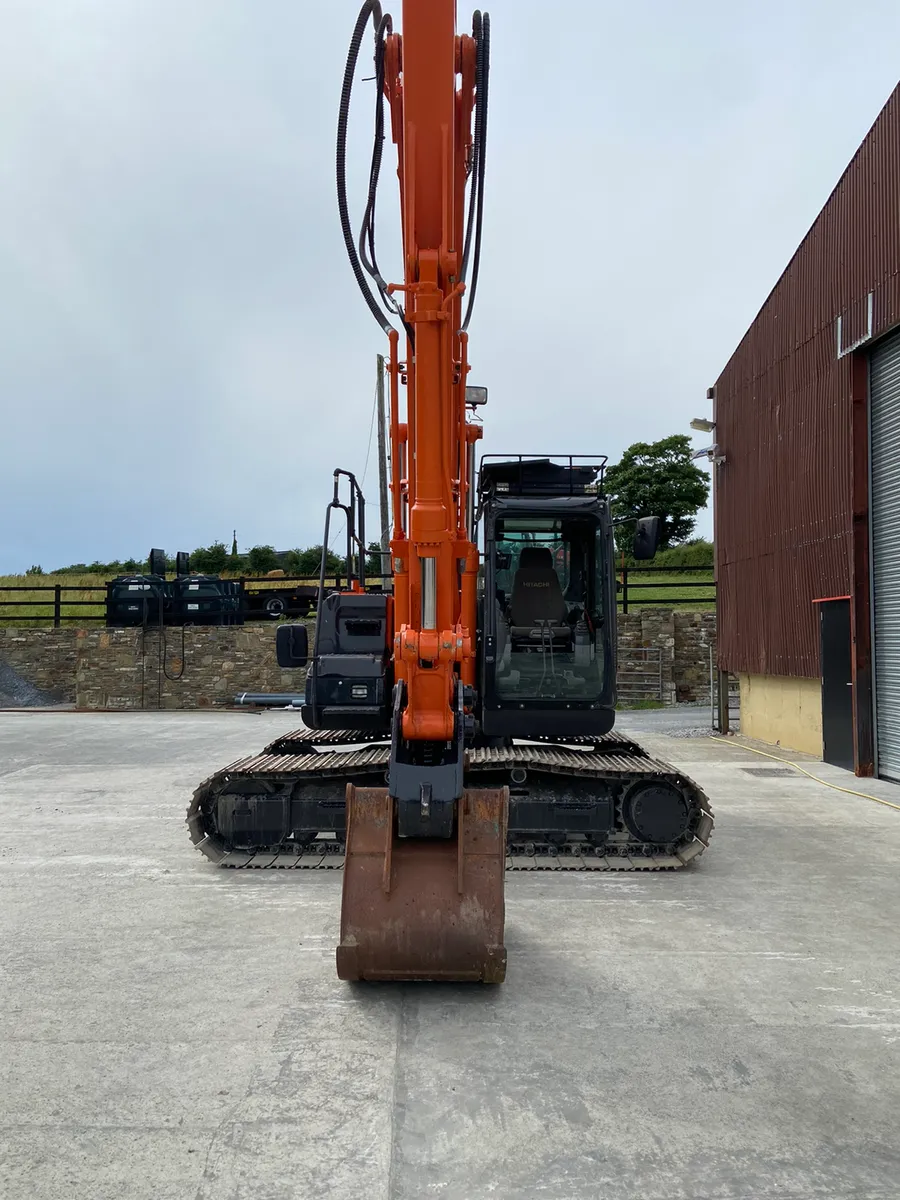 Hitachi Zaxis 130 - Image 4