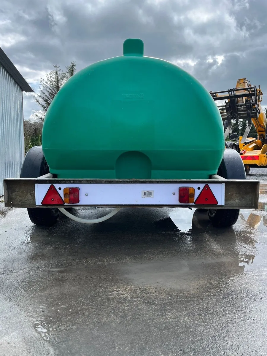 2000L Mobile Powerwasher - Image 3