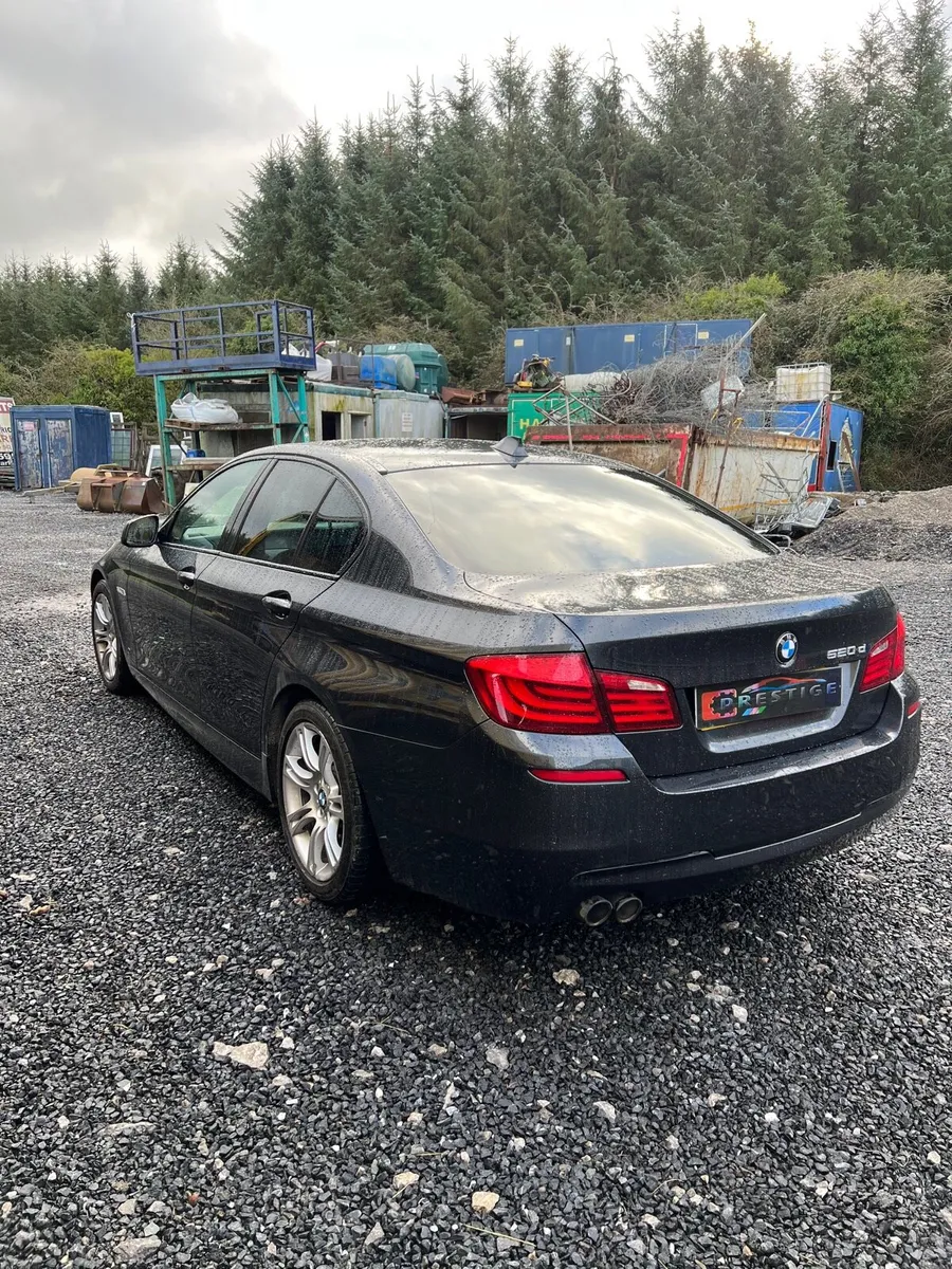 Breaking bmw f10 520d automatic B90 M sport - Image 3