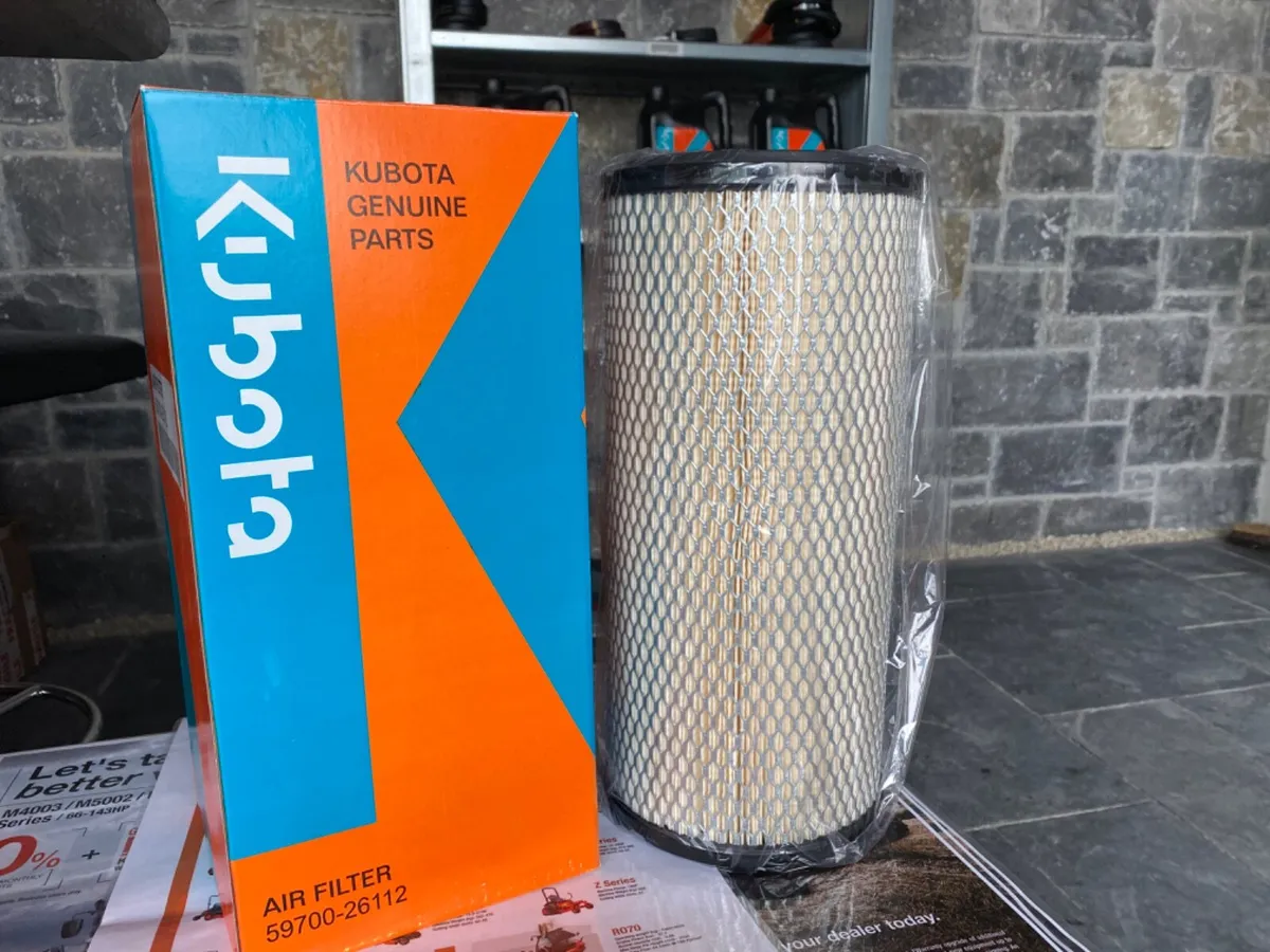 Kubota Air Filter M108 - Image 2