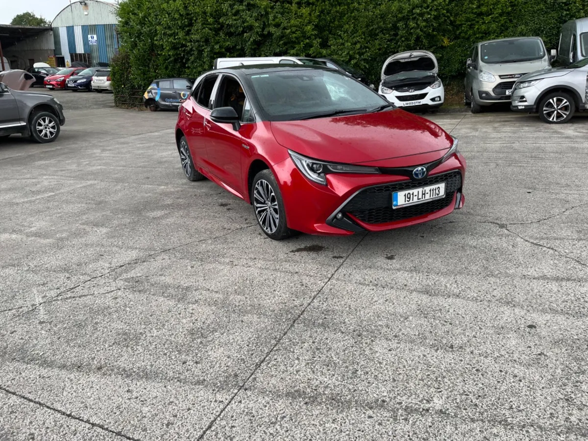 2019 Toyota Corolla 1.8 L/ Sport Hybrid - Image 1
