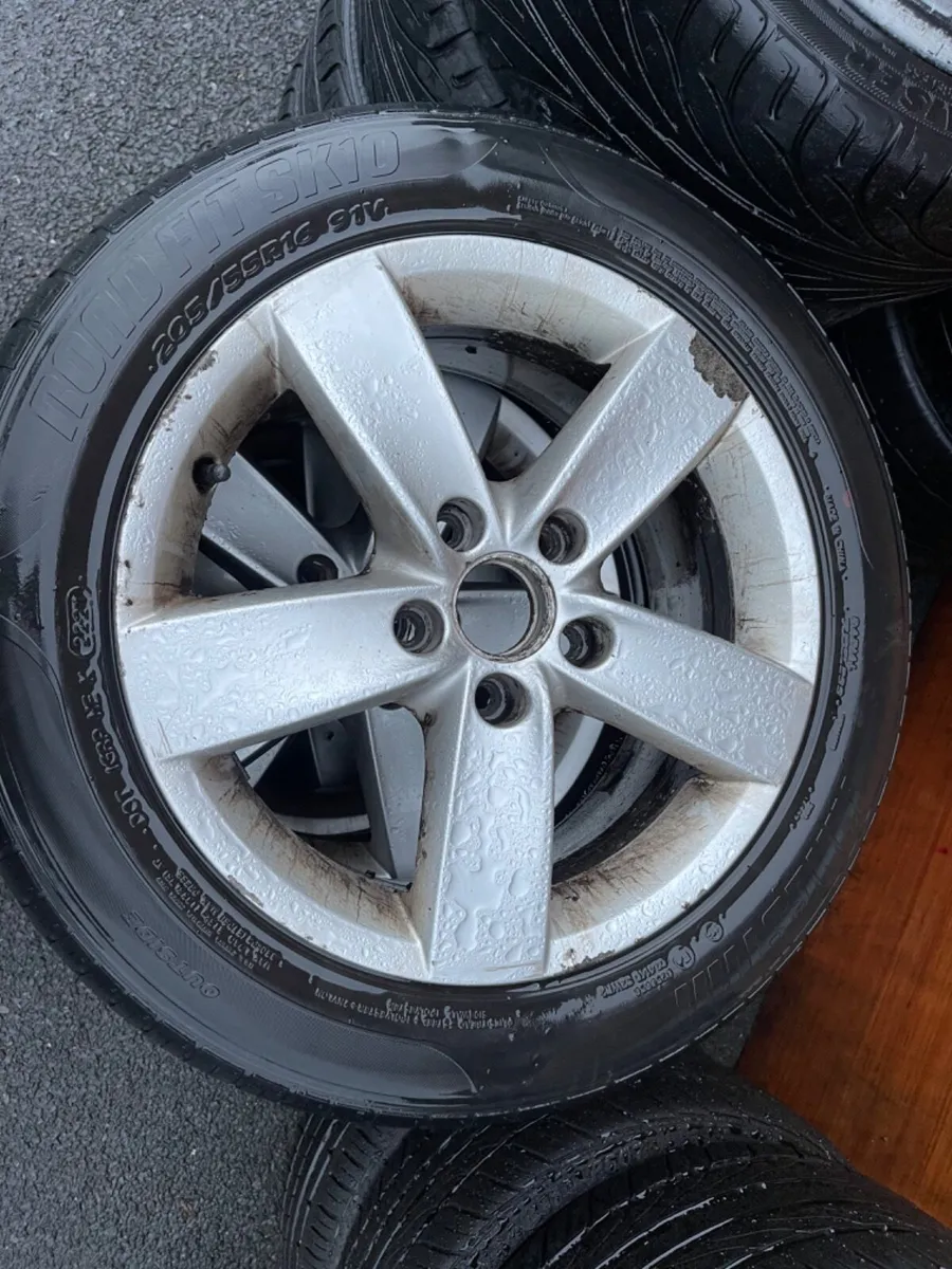 16” alloys & tyres Jetta golf 5x112