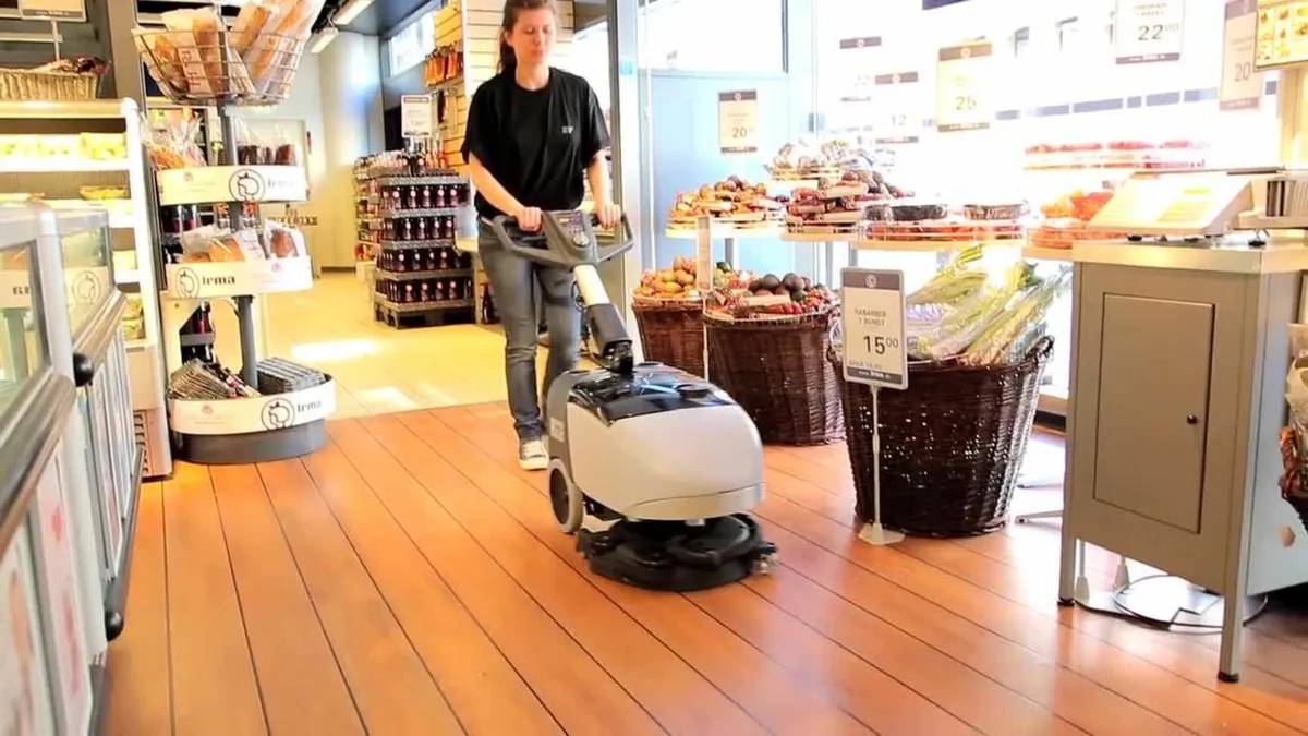 Nilfisk SC351 scrubber dryer Limerick - Image 1