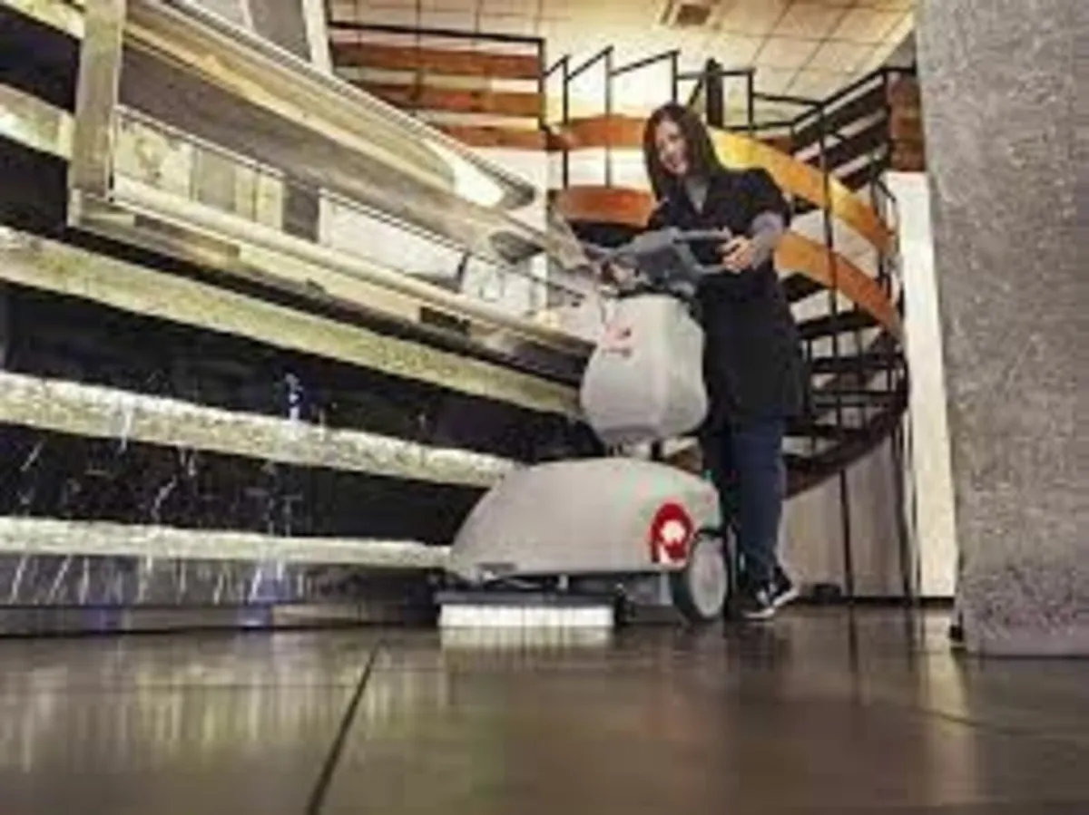 Comac vispa scrubber best price Limerick ! - Image 1