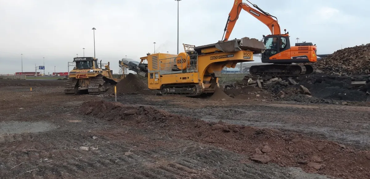 Crusher & Screener Hire - Image 3