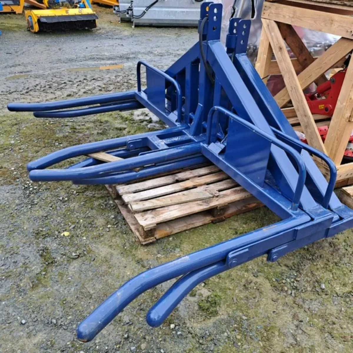 Single & Double Bale Lifters - €456 & €1,179 + VAT - Image 1