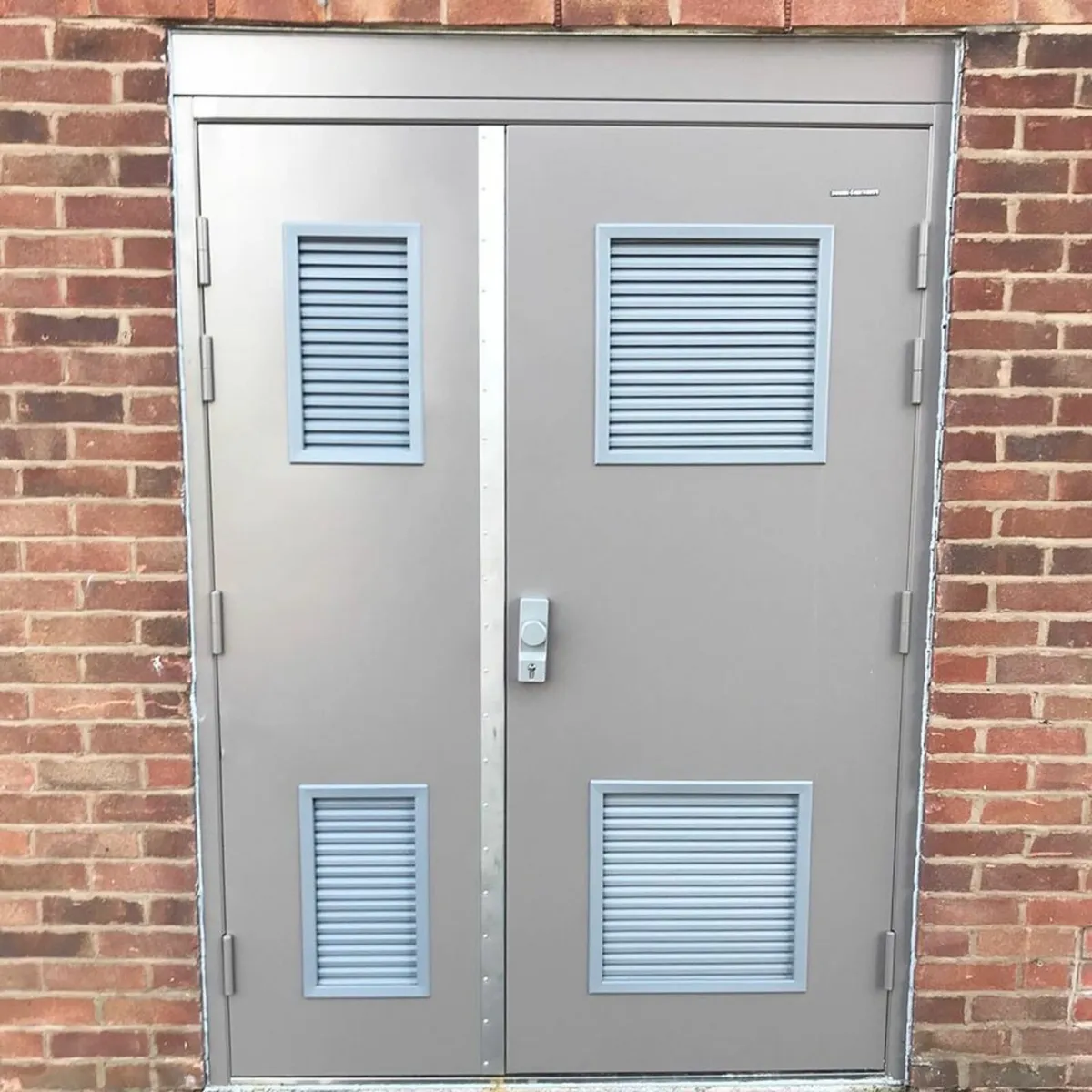 Steel Doors with louvre ventilation - Image 3