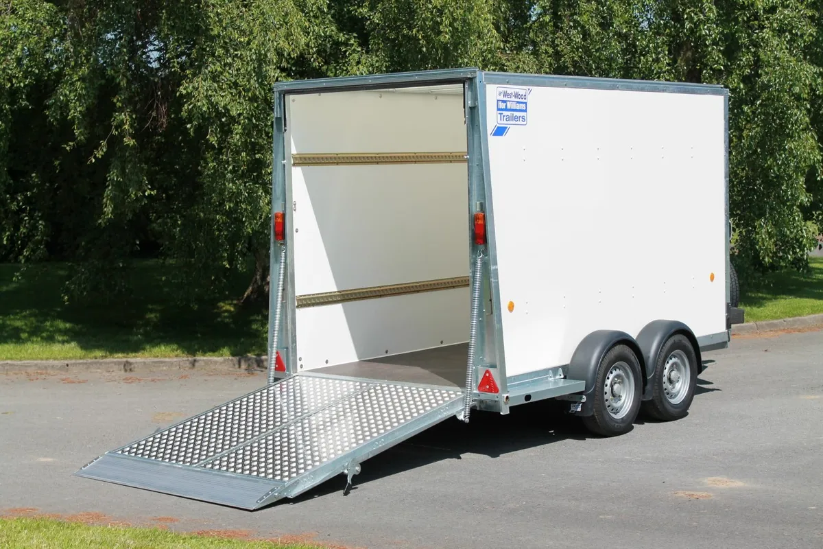 New BV105 10' x 5' x 7' Headroom Box Trailer Ifor - Image 3