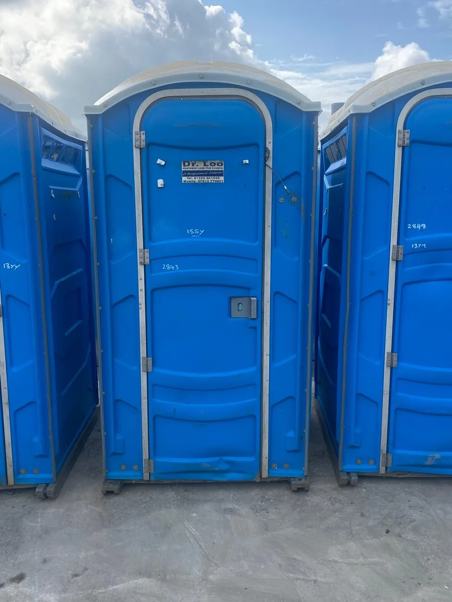 Large Section of Portable loos - Image 4