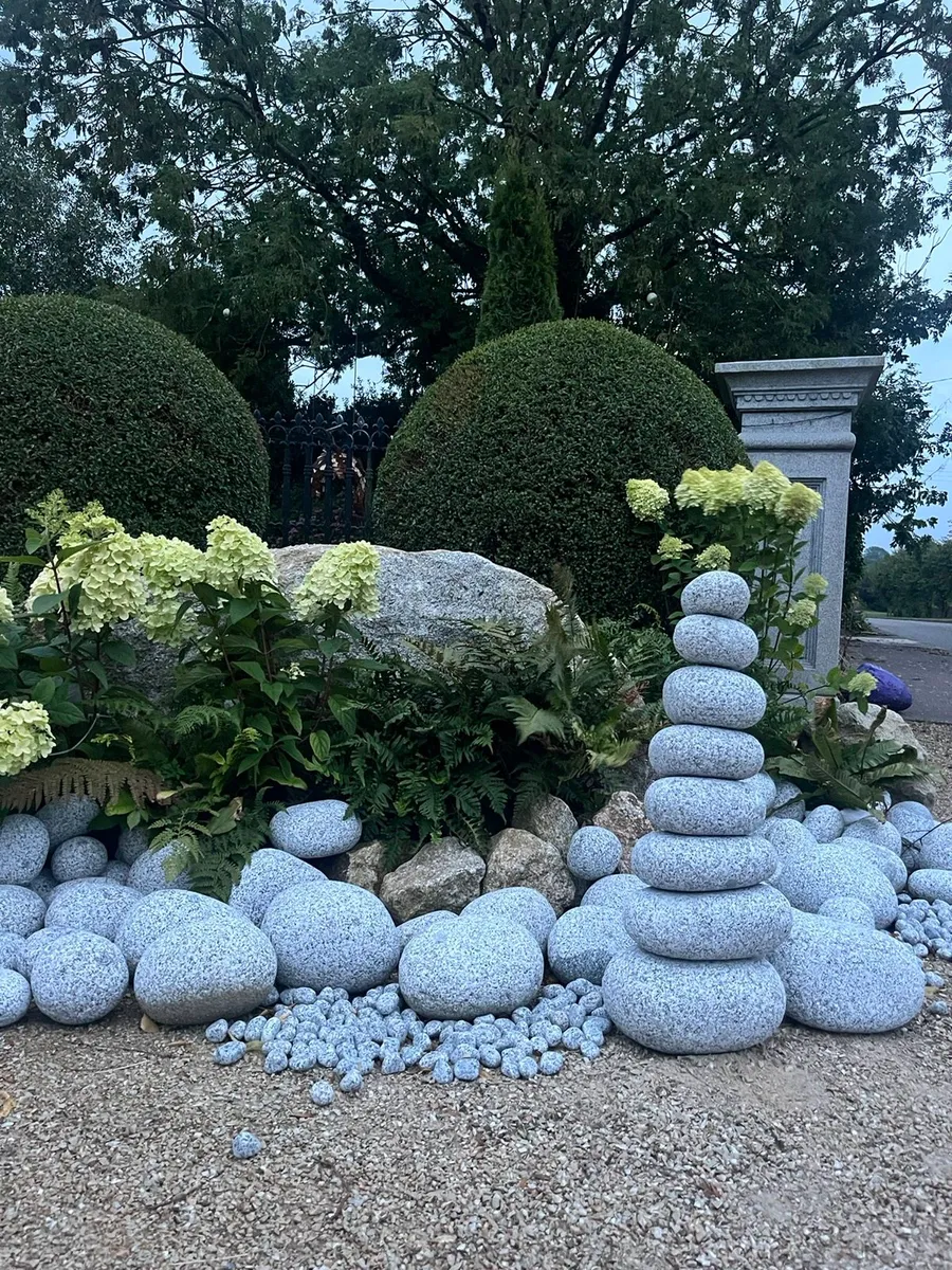 Gravestones and Memorial black polished pebbles. - Image 1