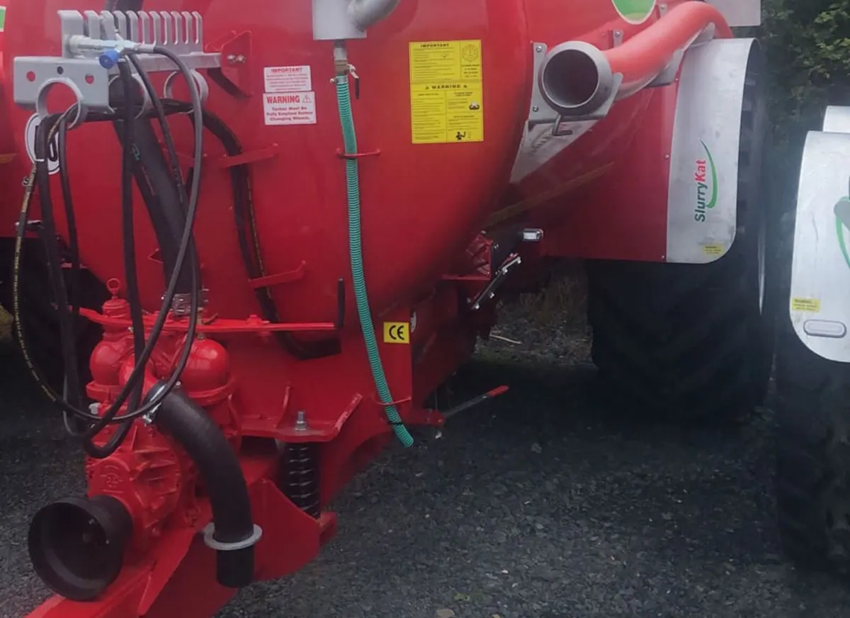 New 2000 Gallon Panterra SlurryKat Tanker In-Stock - Image 4