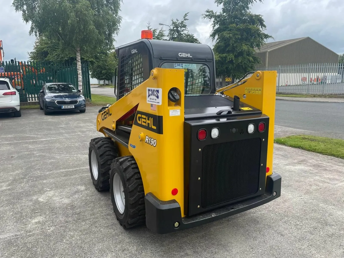 Gehl R190 Skidsteer - Image 4