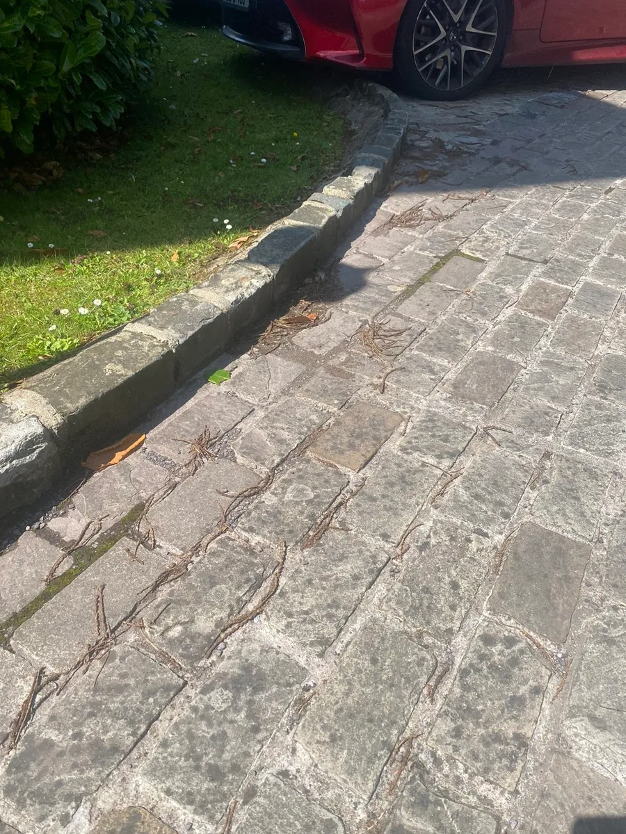 Old Salvage Reclaimed Dublin Driveway Kerbs 6” - Image 4