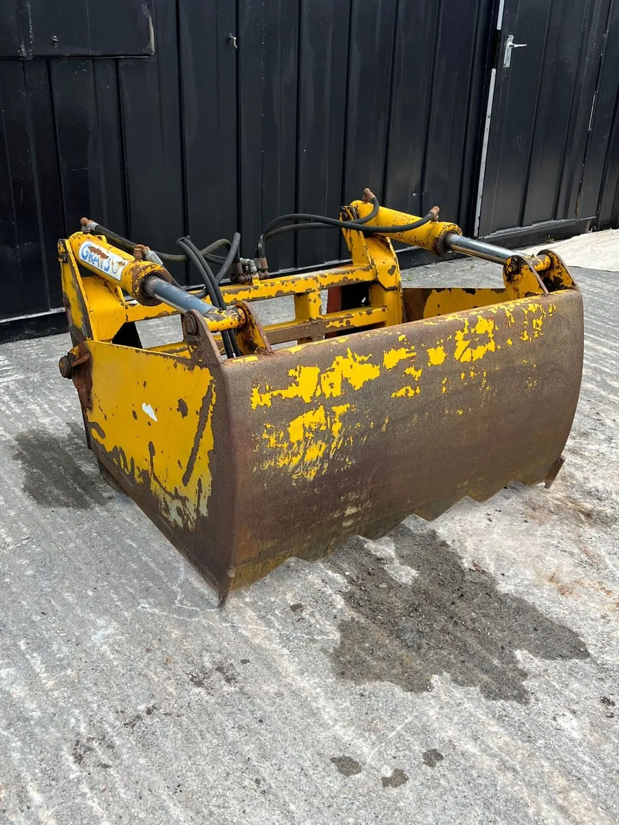 Sheer Grab on Euro Brackets - Image 1