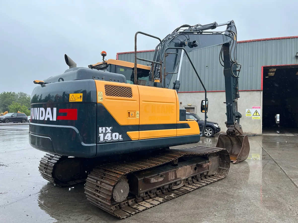 2018 Hyundai HX140L - Image 4