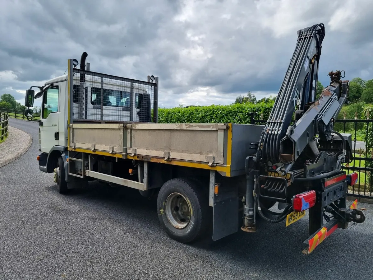 08 Man 8.180 HIAB 050 111000kms - Image 3