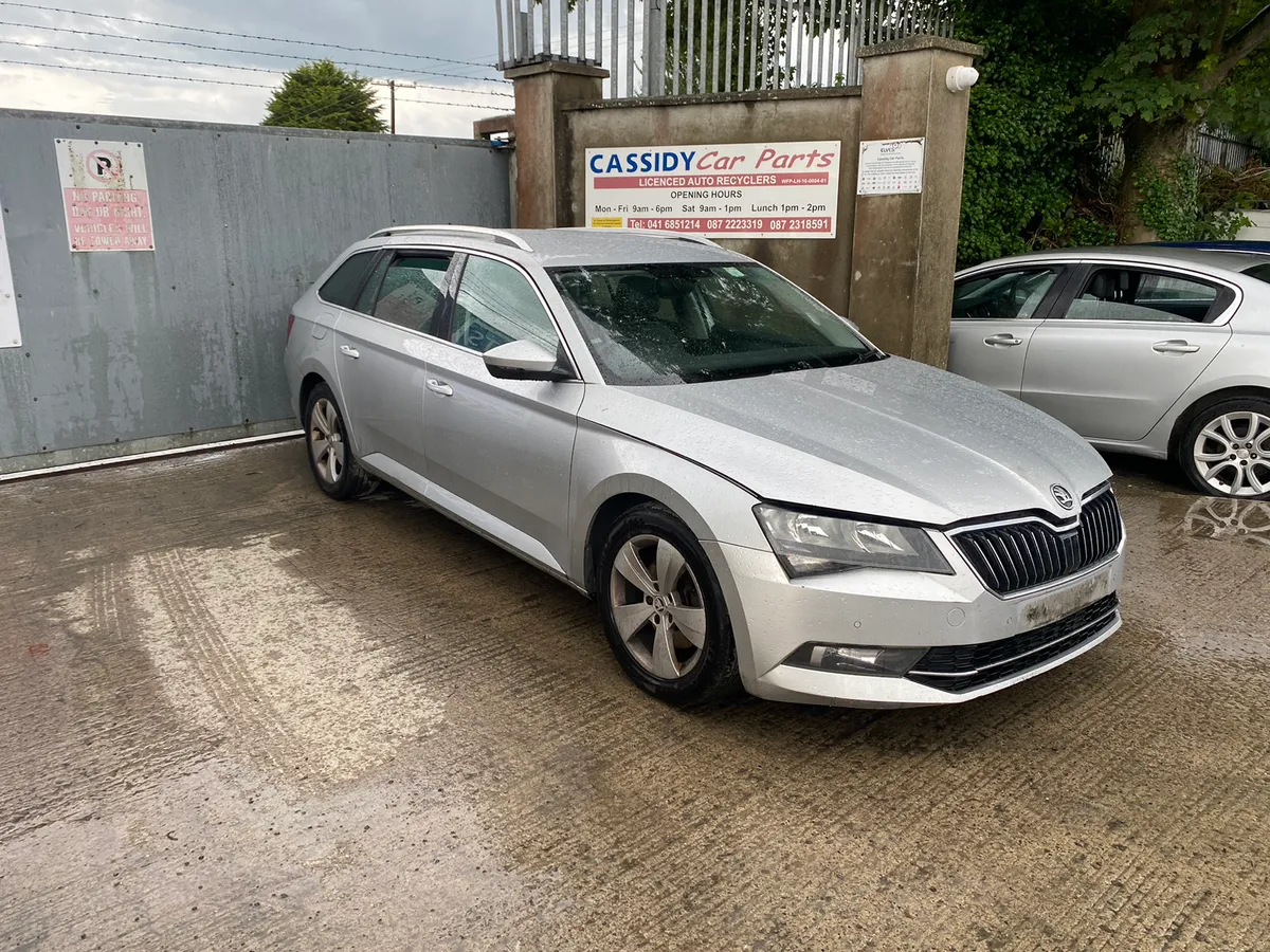 For Parts 2017 Skoda Superb estate 2l diesel - Image 3