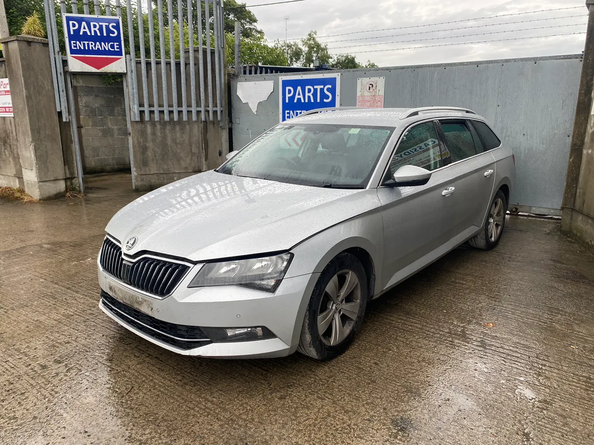 For Parts 2017 Skoda Superb estate 2l diesel - Image 2