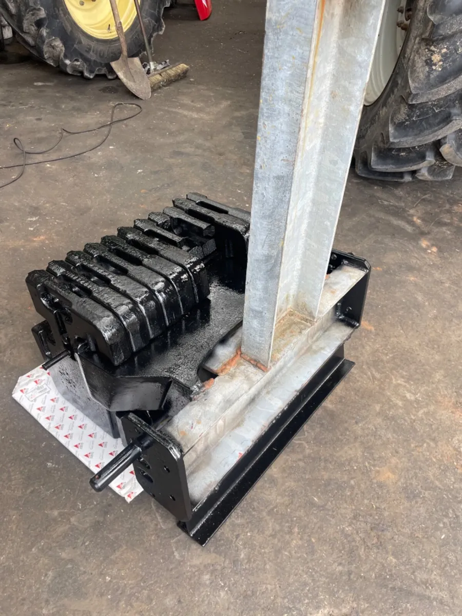 3 Point Linkage Frame & JD Weights - Image 3