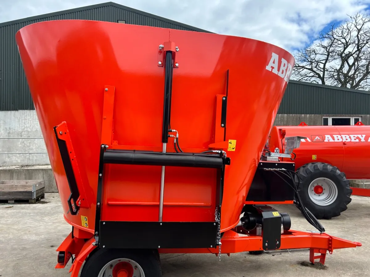 Abbey VF1350 feeder - Image 2