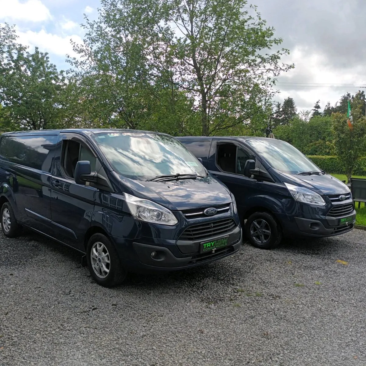 🟩 WANTED TRANSIT'S CUSTOMS & CONNECT 'S - Image 2