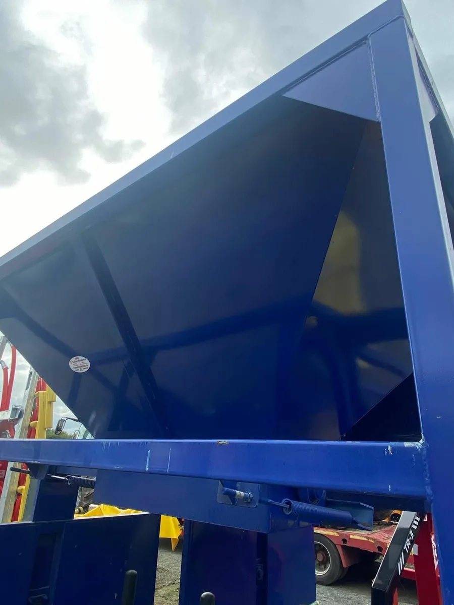 Beet Choppers at Kehoe Brothers  - €7,000 - No VAT - Image 3