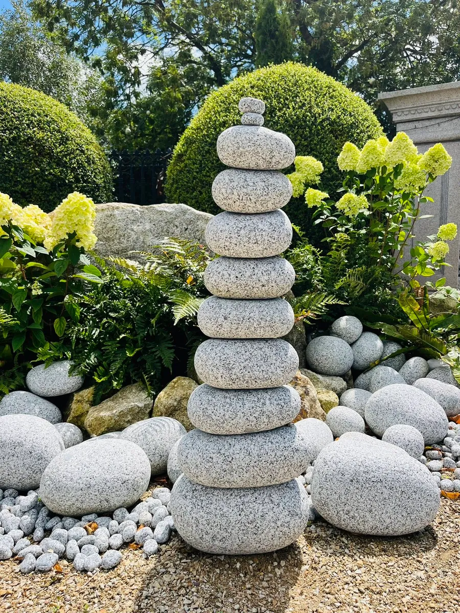 Polished cobbles black polished cobbles, stone. - Image 3