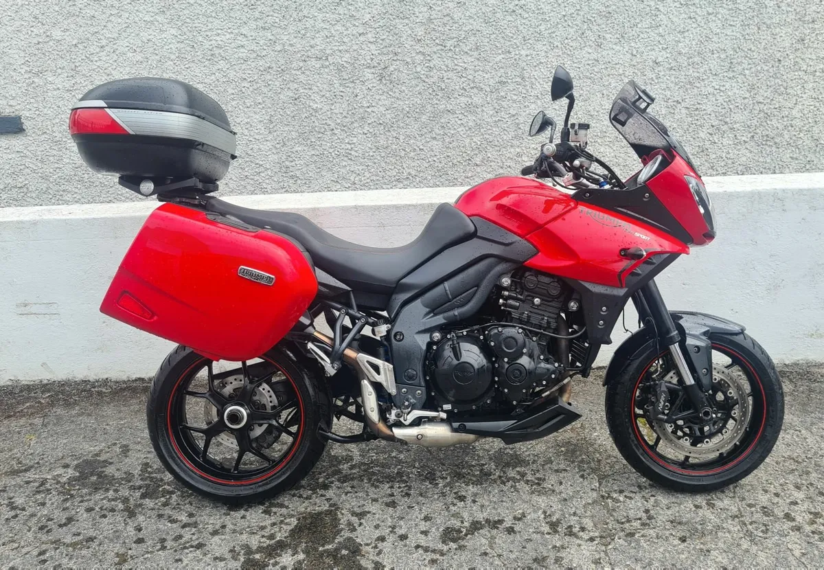 Tiger 1050 Sport @ Doyles Athlone - Image 4